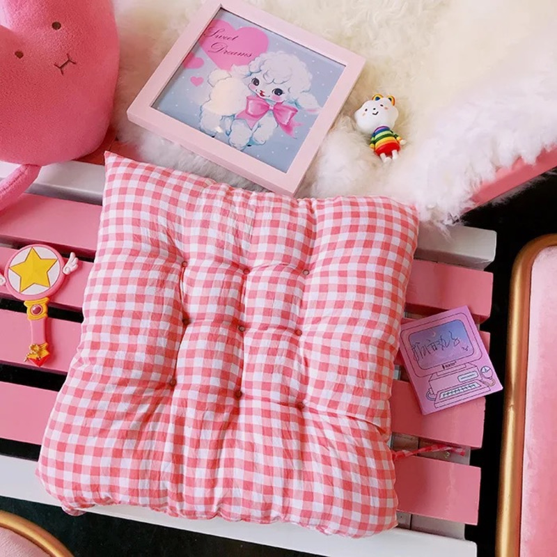 Gối Đệm Mềm Mại Họa Tiết Sọc Ca Rô Màu Hồng Đáng Yêu