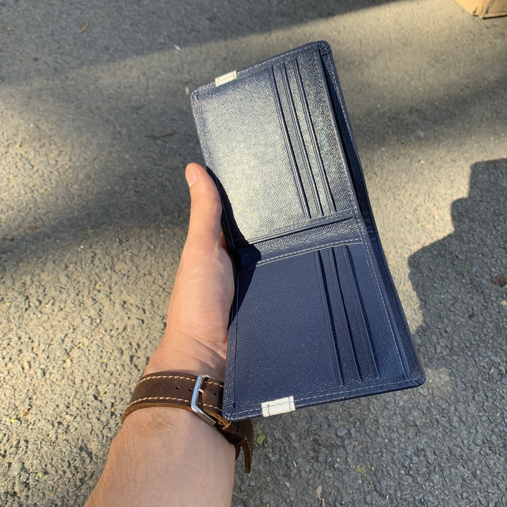 Ví nam Caprio Saffiano cao cấp, sang trọng