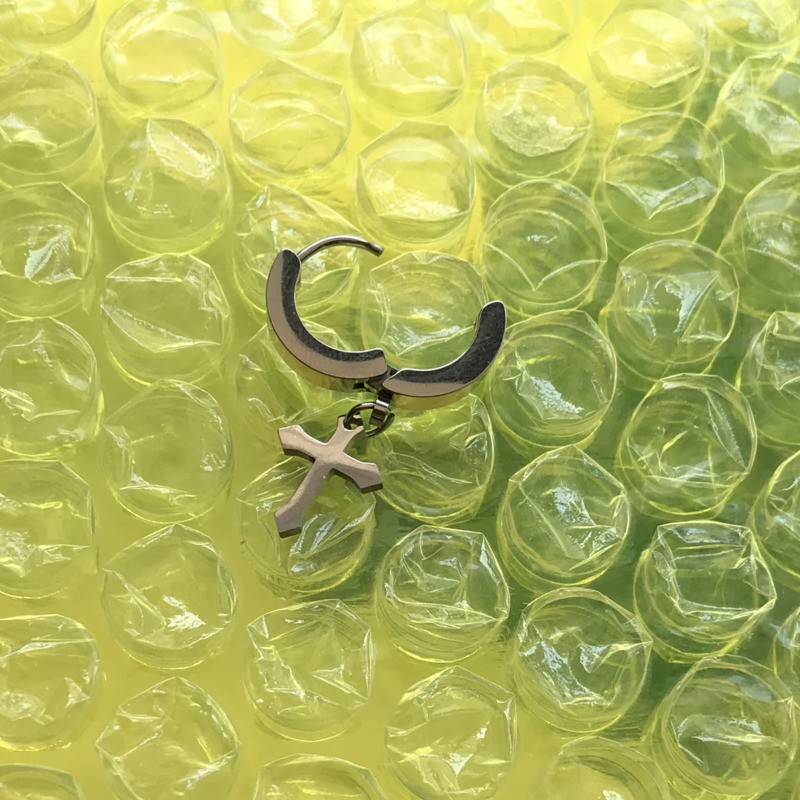 Khuyên tai hình chữ thập phong cách Hàn Quốc cá tính