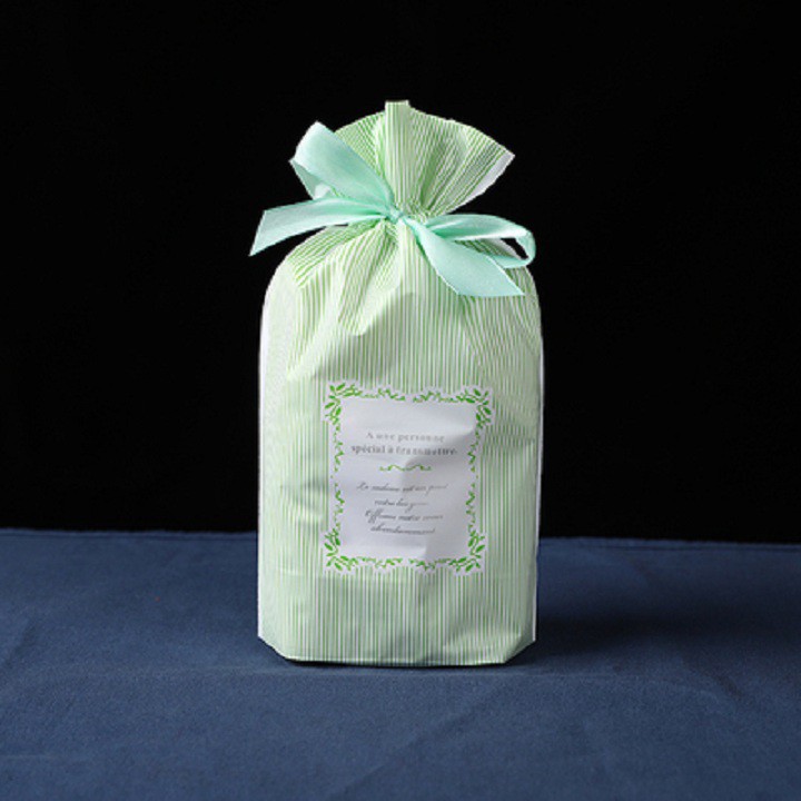 Túi bánh kẹo rút nơ - xanh dọc