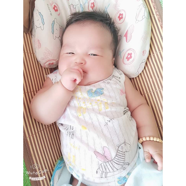 VÒNG DÂU TẰM BẢO VỆ MANG LẠI MAY MẮN CHO BÉ