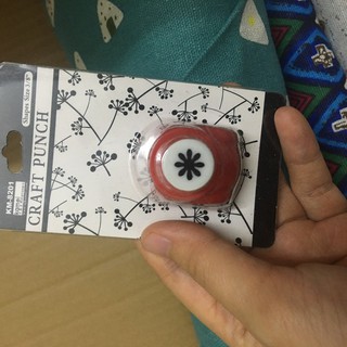 Dập hình hoa  1cm