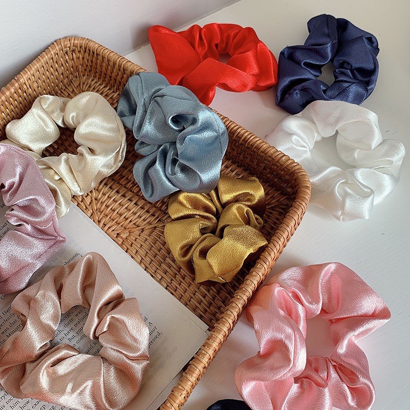 Cột tóc vải scrunchies buộc tóc vải trơn bóng hot trend