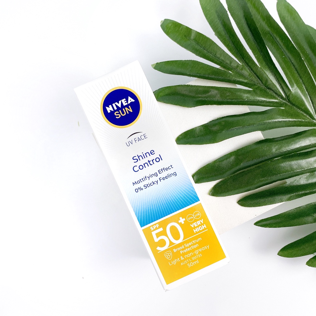 Kem Chống Nắng Nivea Sun UV Face Shine Control SPF50 High 50ml