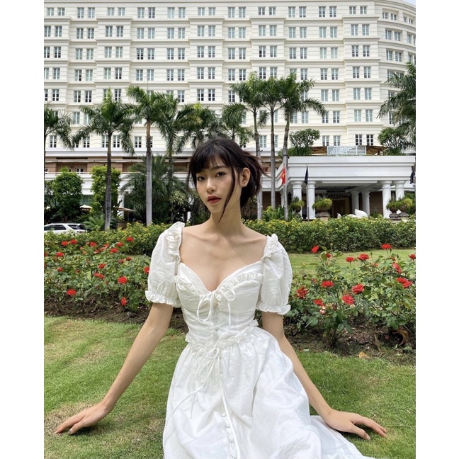 váy đầm trắng coqui size S