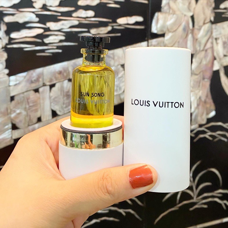 Nước Hoa Lv Sun Song 10ml vàng | Shopee Việt Nam