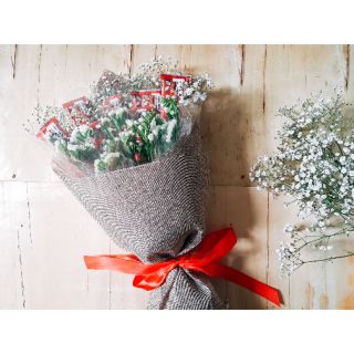 bó hoa kẹo kitkat 10 thanh