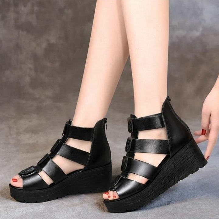 Giày sandal xuồng 6 phân 4 dây bảng to S018 đế đúc chống trượt chắc chắn