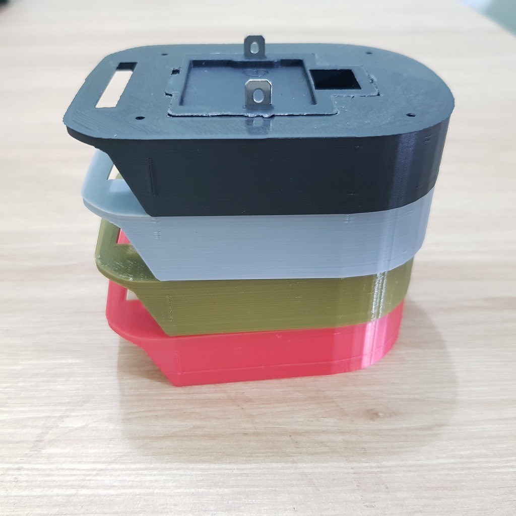 Đế gài dùng nguồn pin Makita kèm chân tiếp điểm cho nhiều máy khác