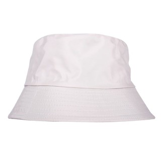 Nón vải có vành dùng đi biển.