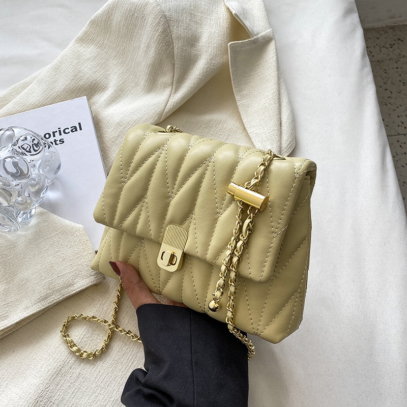 Túi đeo chéo IELGY có khóa thời trang dễ phối đồ dành cho nữ