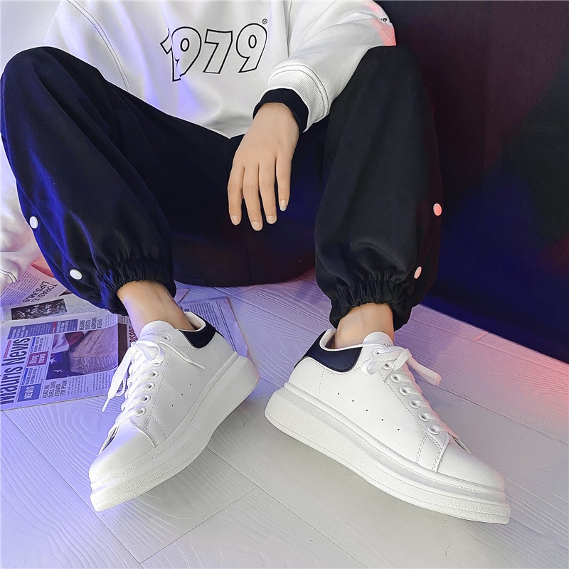 Giày Thể Thao Nam Nữ MC Queen Trắng gót nhung Đen Freesize, Giày Nam Nữ Đế Khâu Độn 5CM