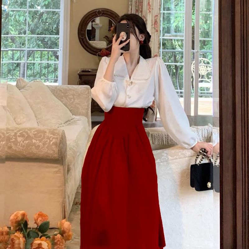 SET ÁO TRẮNG CỔ SEN VIỀN NGỌC + CHÂN VÁY ĐỎ VINTAGE