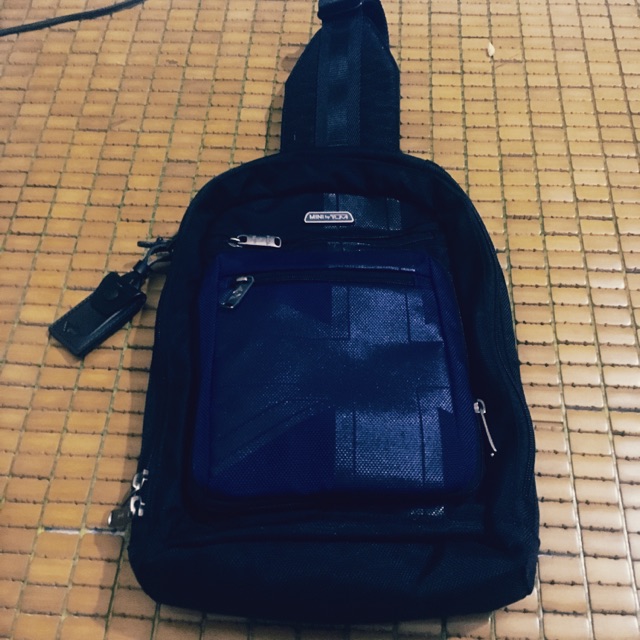 Pass balo MIni by tumi chính hãng mua 4500k pass 2500