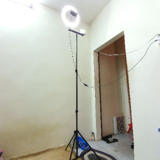 Chân đèn Studio chuyên dụng cao 2,1m