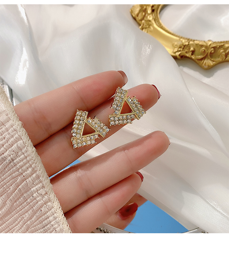 Bông Tai Dáng Dài Xinh Xắn Theo Phong Cách Hàn Quốc