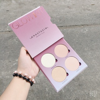 Bảng phấn bắt sáng anastasia beverly hills.