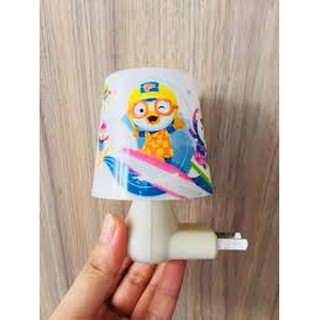 Đèn ngủ led cảm ứng ánh sáng hình ly