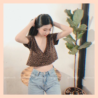 ( CLIP + ẢNH THẬT 100%) Áo Croptop Cổ V - ViVi Croptop