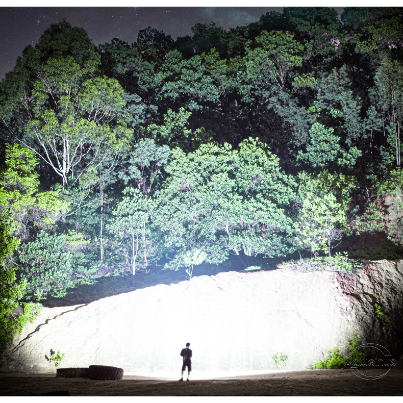 Đèn pin Pocketman XHP360 18650 LED siêu sáng sạc Usb tiện dụng mang theo du lịch cắm trại