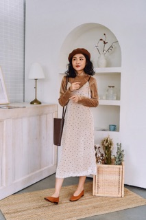 Váy 2 dây chấm bi