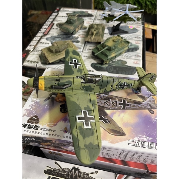 Đồ Chơi Mô Hình Lắp Ráp 4D Model Nhựa Tỷ Lệ 1/48 Máy Bay Tiêm Kích Messerschmitt BF 109 Đức Trong Thế Chiến II