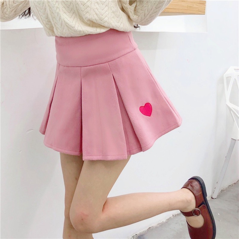 [ SALE ] Chân váy thêu tim ulzzang