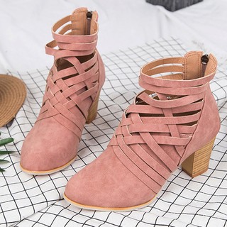 Giày boot cao gót đế vuông nữ