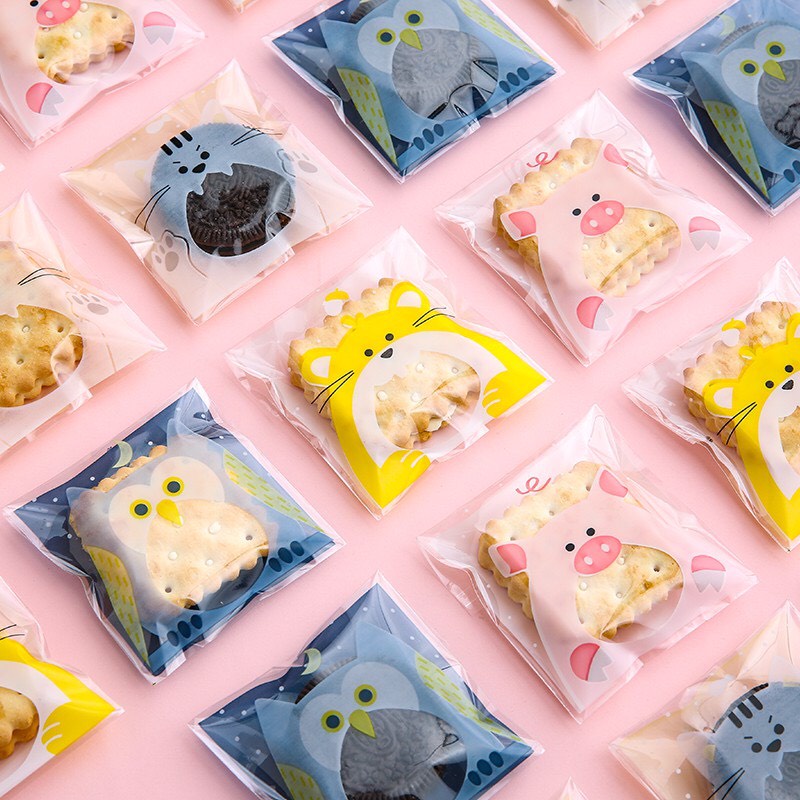 Set 100 túi kích thước 7x7cm đựng bánh kẹo, sticker hình động vật dễ thương Canarystore54