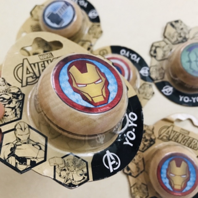 Yoyo gỗ in hình Marvel