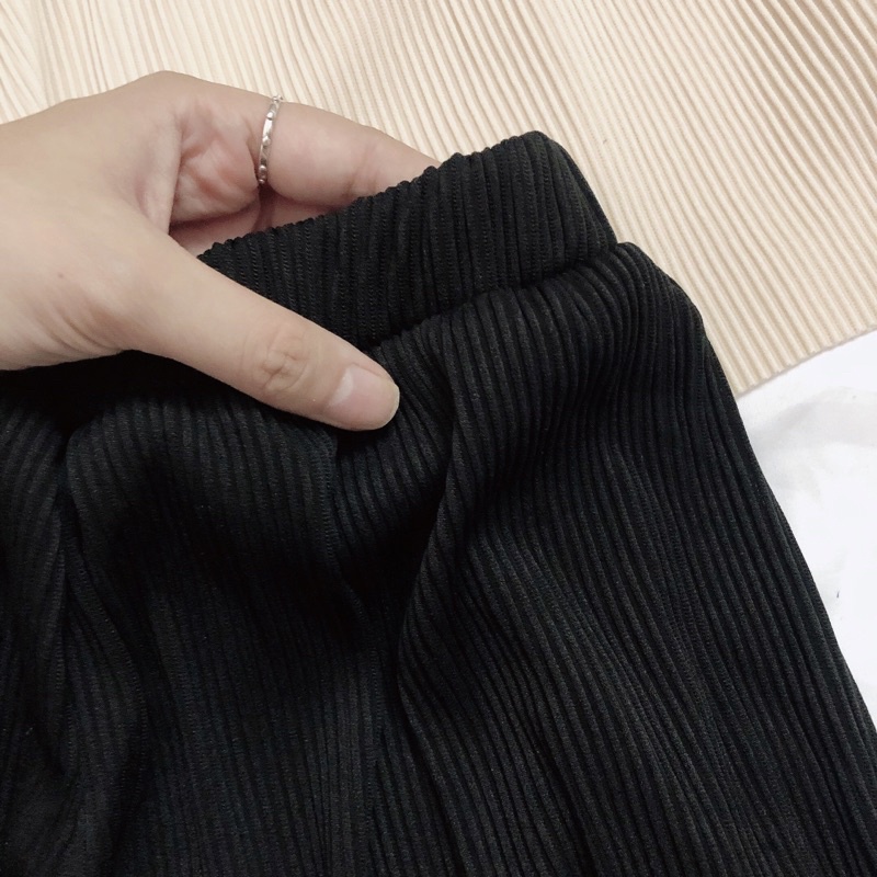 Quần đùi sooc tăm dập li lưng chun form rũ (Ảnh thật/ Video)