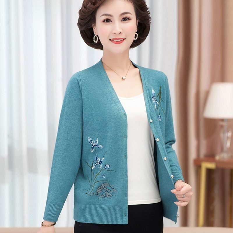 Phụ nữ trung niên và người cao tuổi áo len mùa xuân, thu và đông 40-50 tuổi mẹ mặc