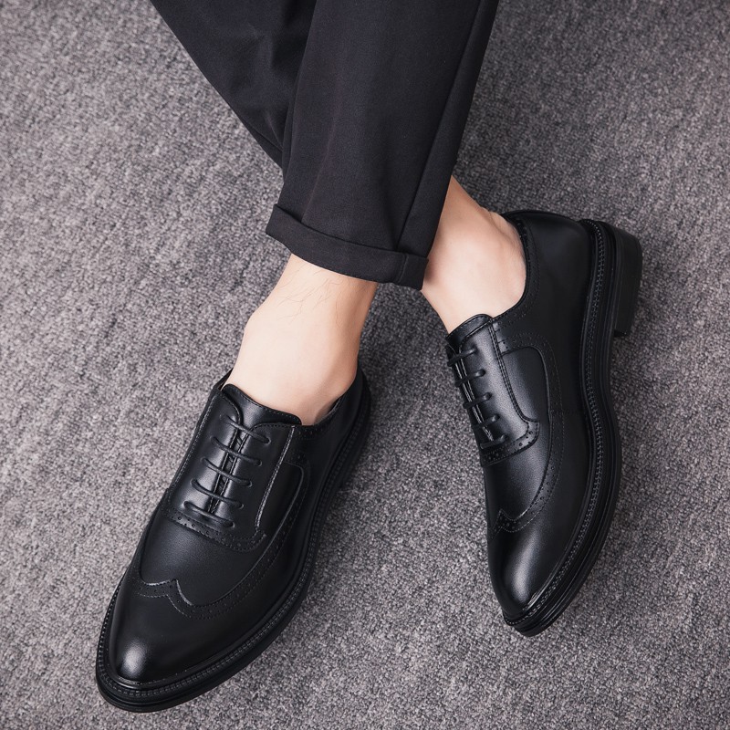 Men's leather shoes, luxurious and trendy style