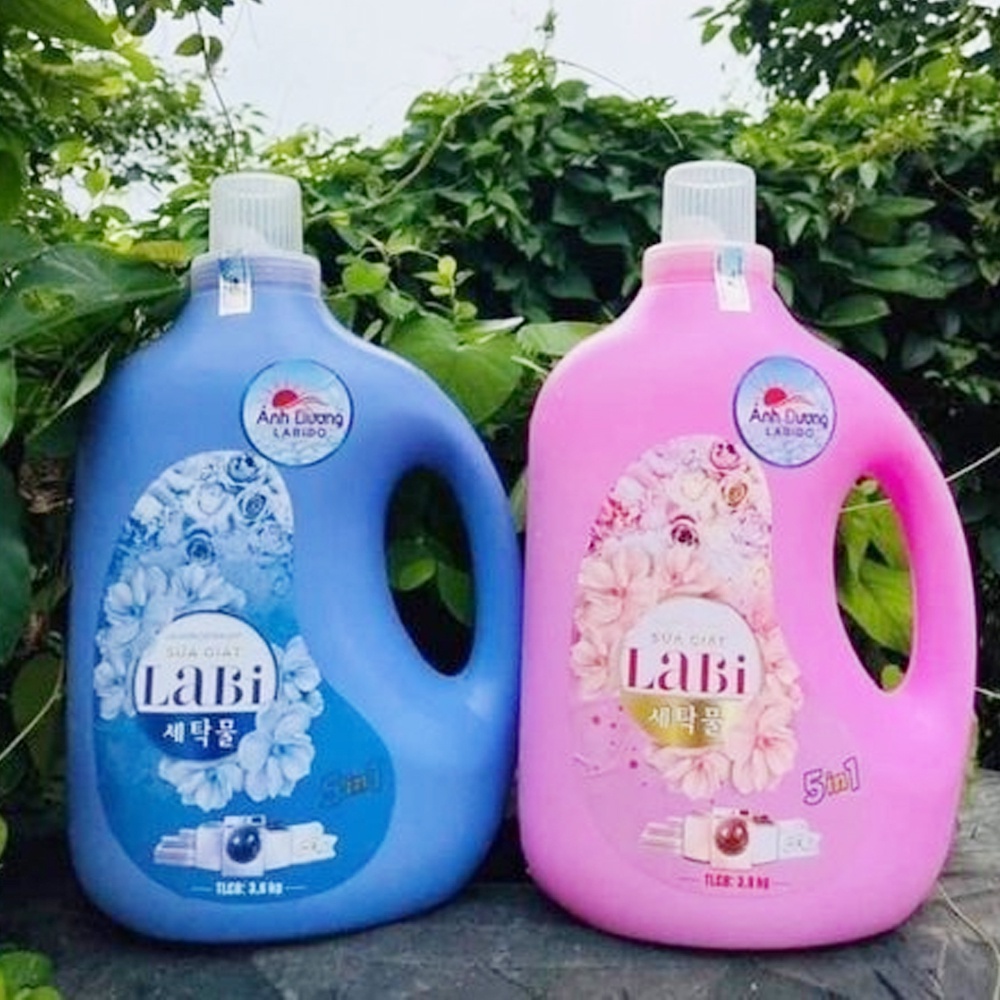 NƯỚC GIẶT LABI CÔNG NGHỆ NHẬT BẢN - THƠM NGÁT & MỀM VẢI CAN 3,6L.