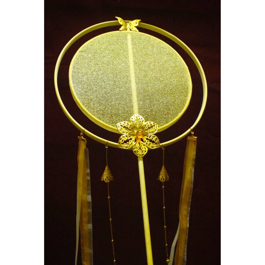 Quạt cổ trang thêu handmade các loại