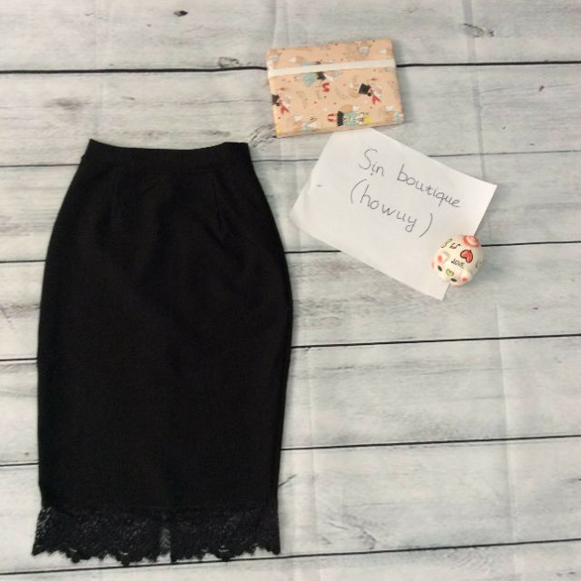 Chân váy bút chì phối ren | BigBuy360 - bigbuy360.vn