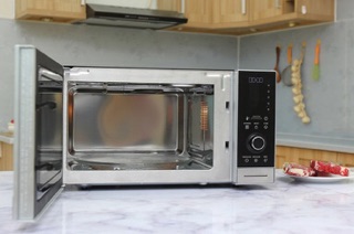 LÒ VI SÓNG ELECTROLUX EMS3087X