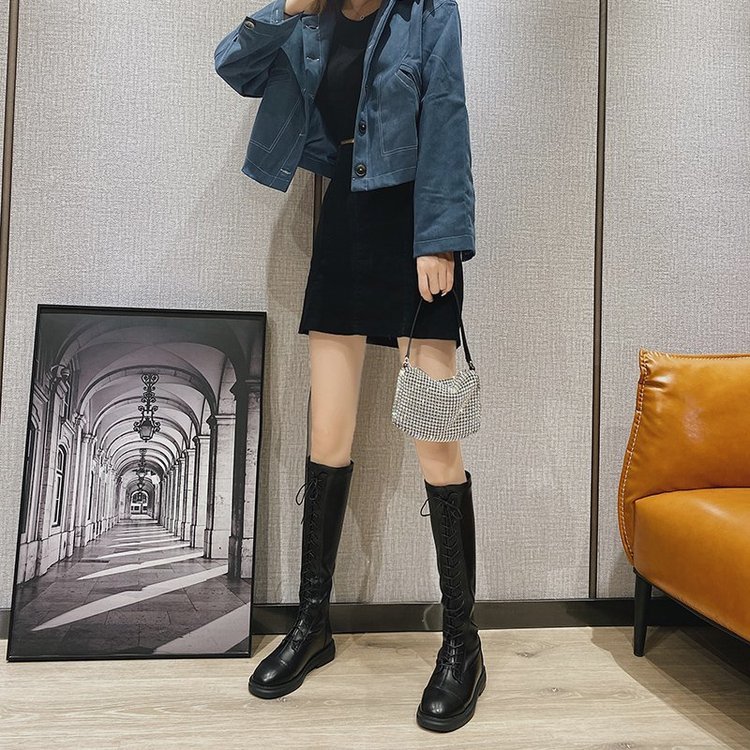 Giày bốt cổ cao mũi tròn gót thấp phối dây cột và khóa kéo ở mặt trước | BigBuy360 - bigbuy360.vn