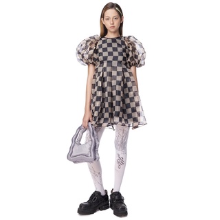 Đầm babydoll aeie jr. checkmate dress chất liệu vải voan.