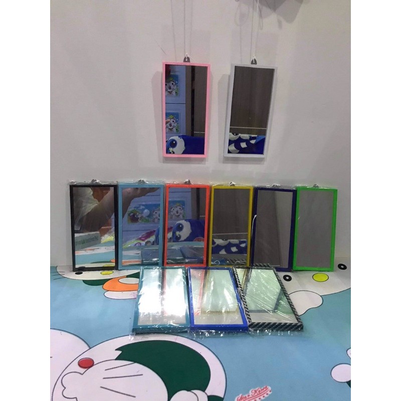 Kính kè cá la hán