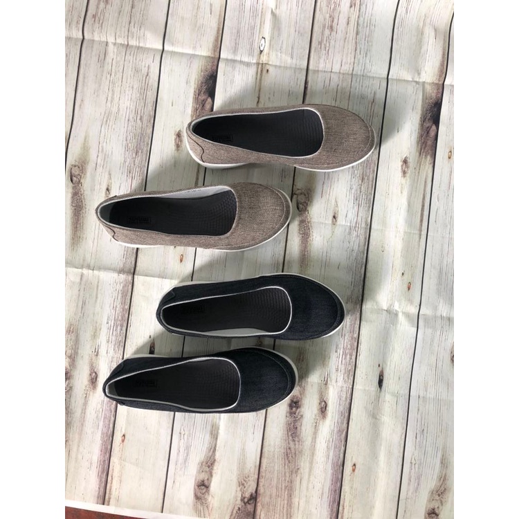 Giày mọi vải hiệu Sutumi - mã 5210 - đế thể thao - đế sneaker - giao hàng từ Thủ Đức hoặc Dĩ AN