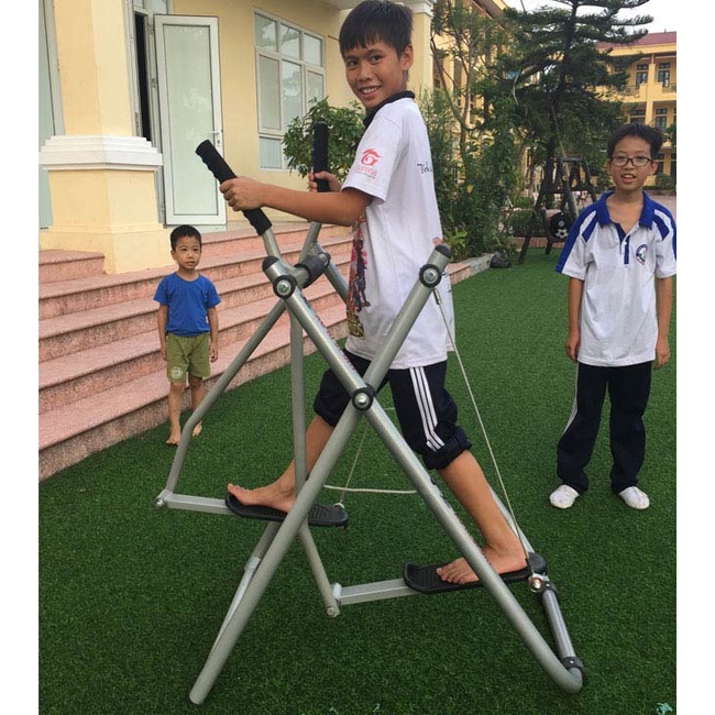 Máy chạy bộ trên không Xuki ⚡ Dụng cụ tập thể dục giá rẻ phù hợp với mọi lứa tuổi