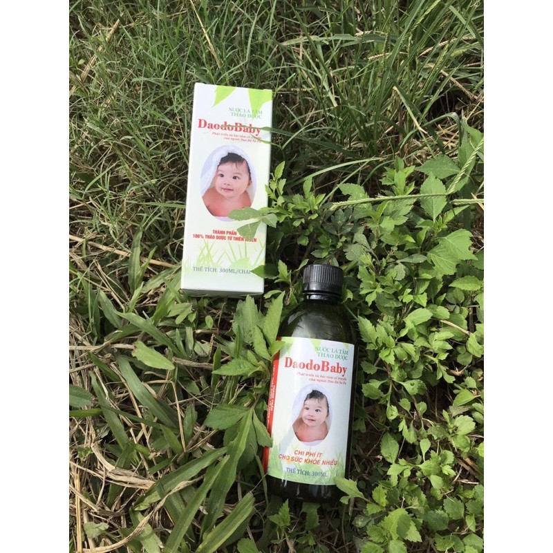 Nước tắm thảo dược cho bé chai 300ml đậm đặc