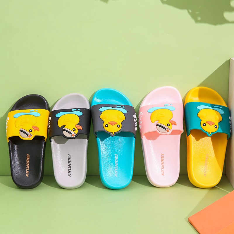 Cartoon little duck Slippers for children