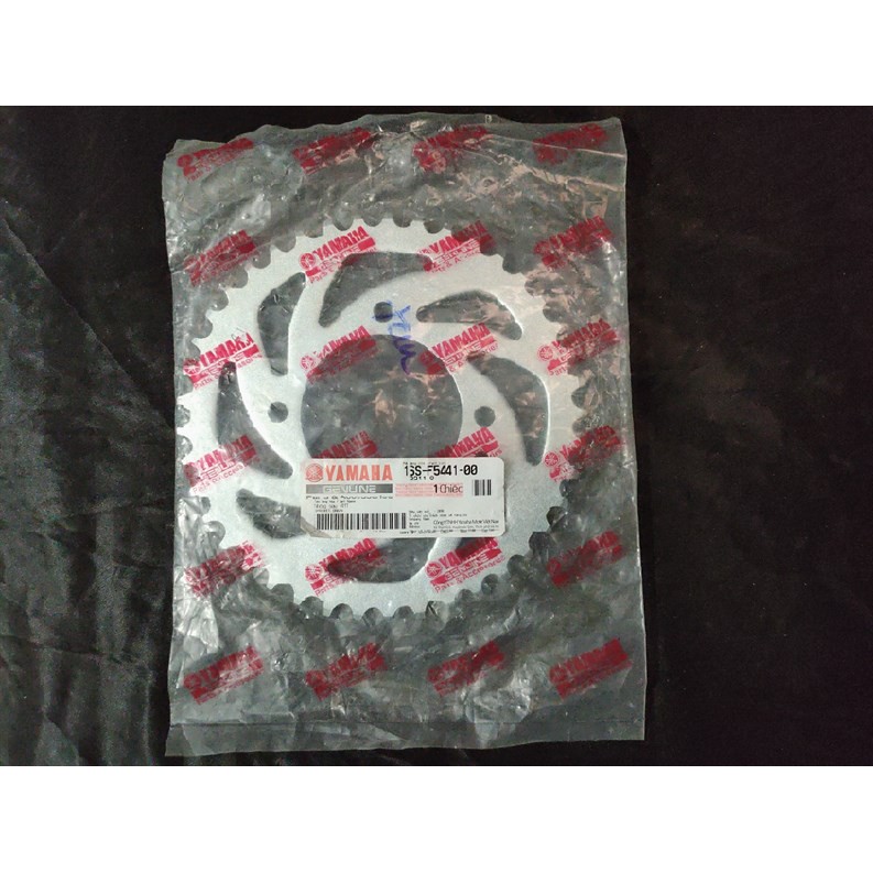 NHÔNG SAU 41T YAMAHA TAURUS