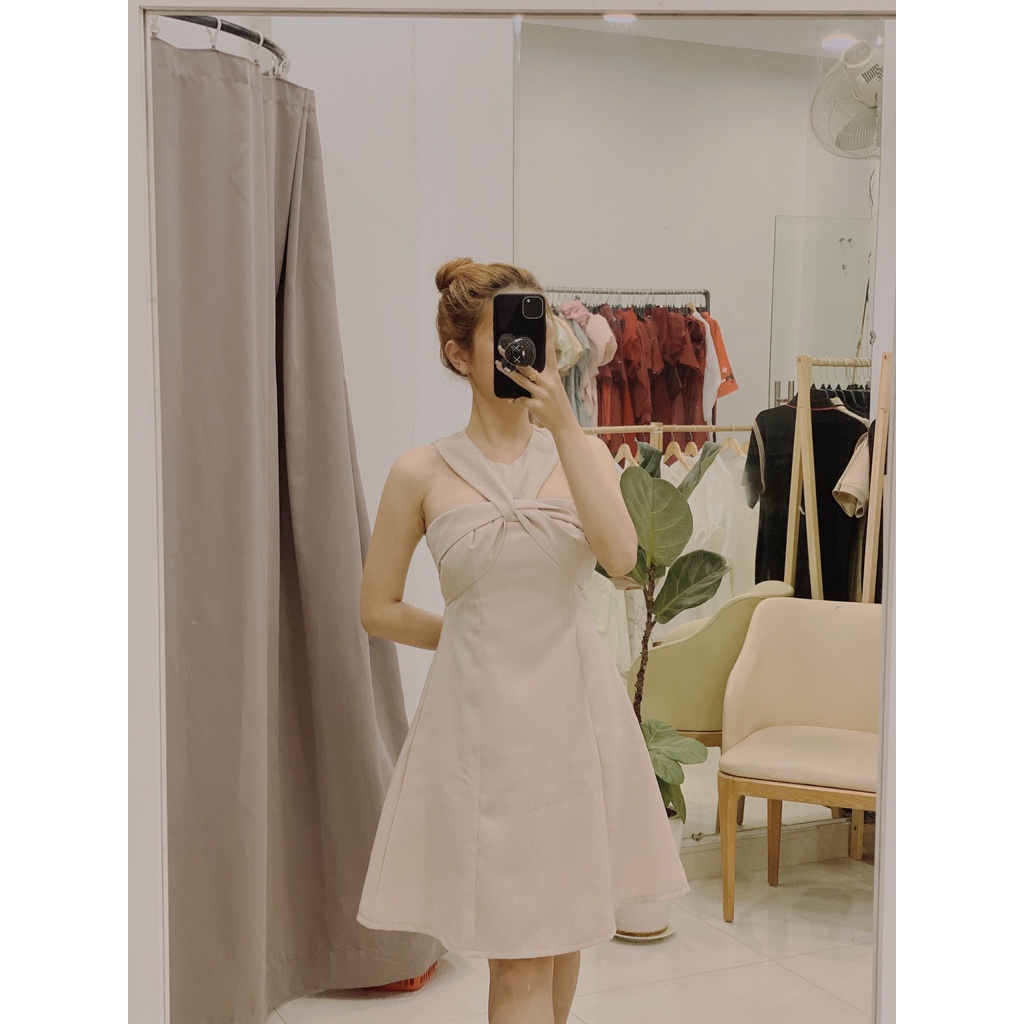 Đầm dự tiệc chéo cổ sang trọng - Nato Dress