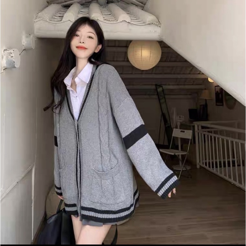 Áo Cardigan oversize dáng rộng dài tay màu xám viền đen kèm ảnh thật | BigBuy360 - bigbuy360.vn