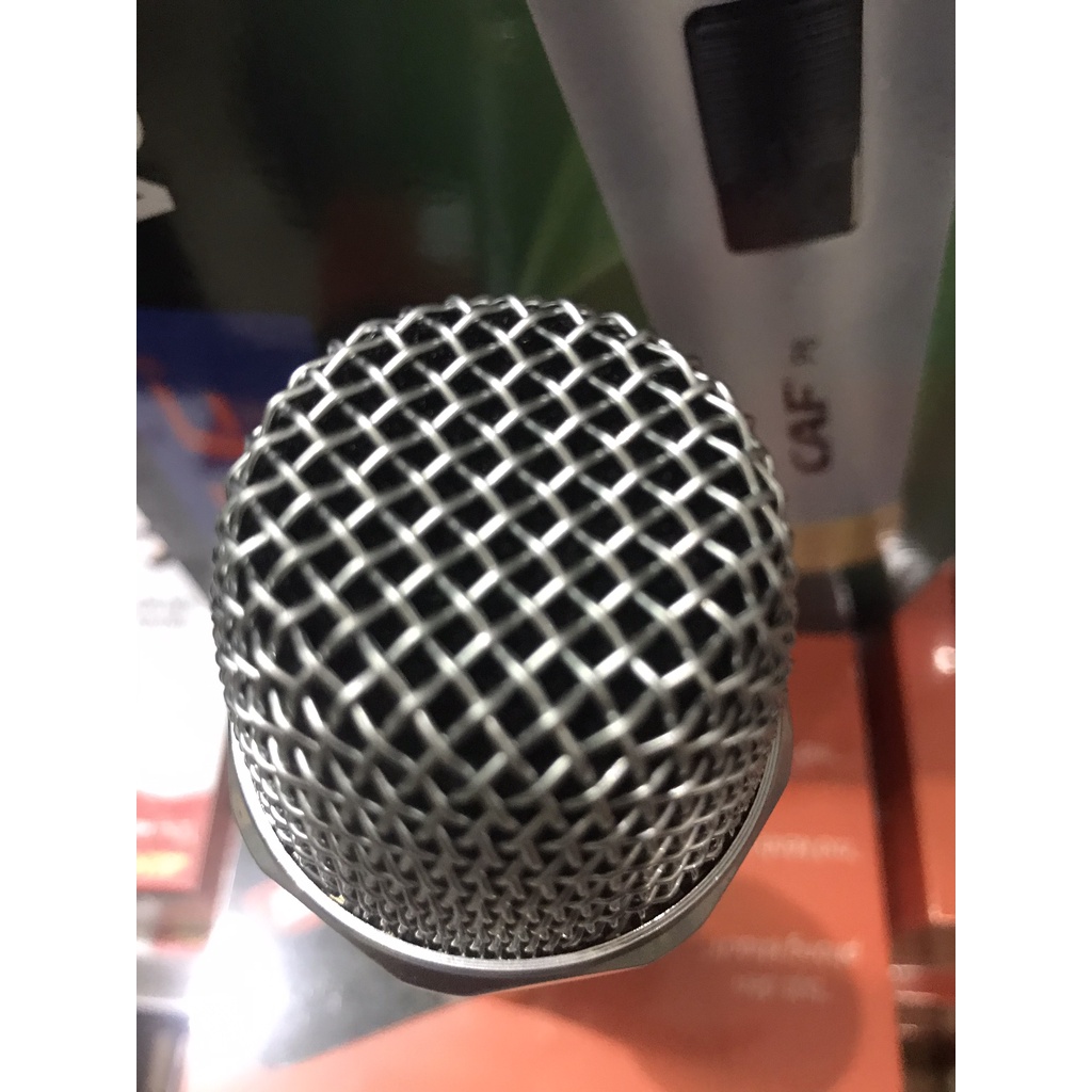Micro Hát Karaoke có dây cao cấp CAF P8