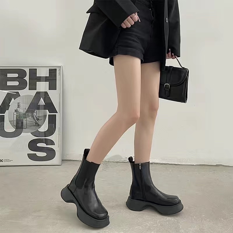 Giày bốt nữ cao cổ nữ mũi vuông da bóng phối chun cùng khoá kéo cạnh sườn| N9