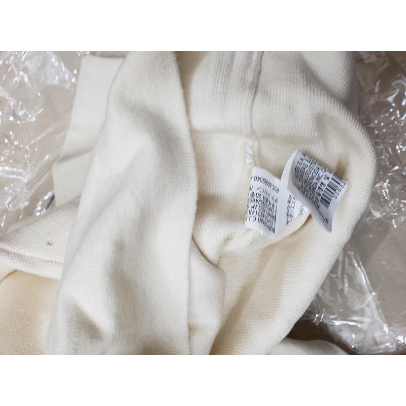 Áo len za.ra chính hã.ng duy nhất size l từ 78kg đổ lên